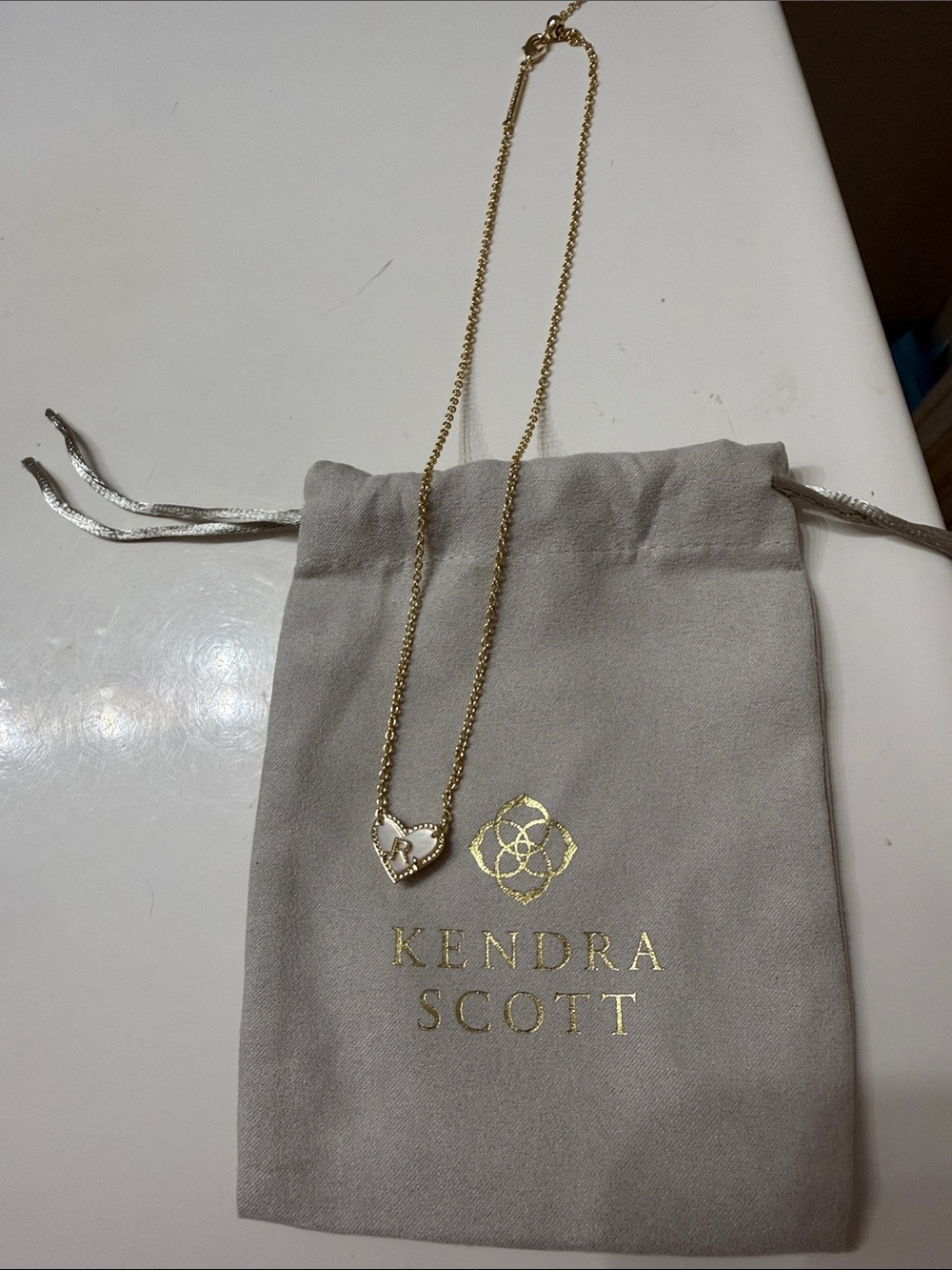 Kendra Scott Gold Necklace with White Heart Pendant - Letter R (brand new)